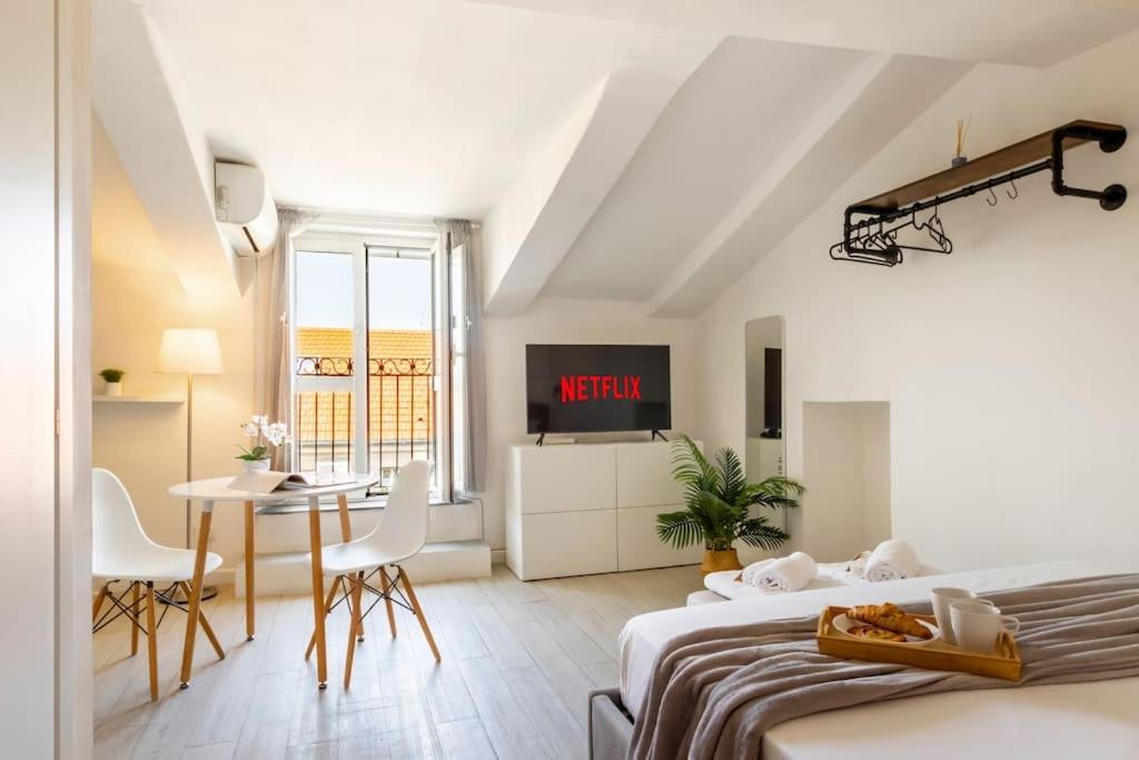 Centro Deluxe Suite Con Wi-Fi E Netflix Турин Екстер'єр фото